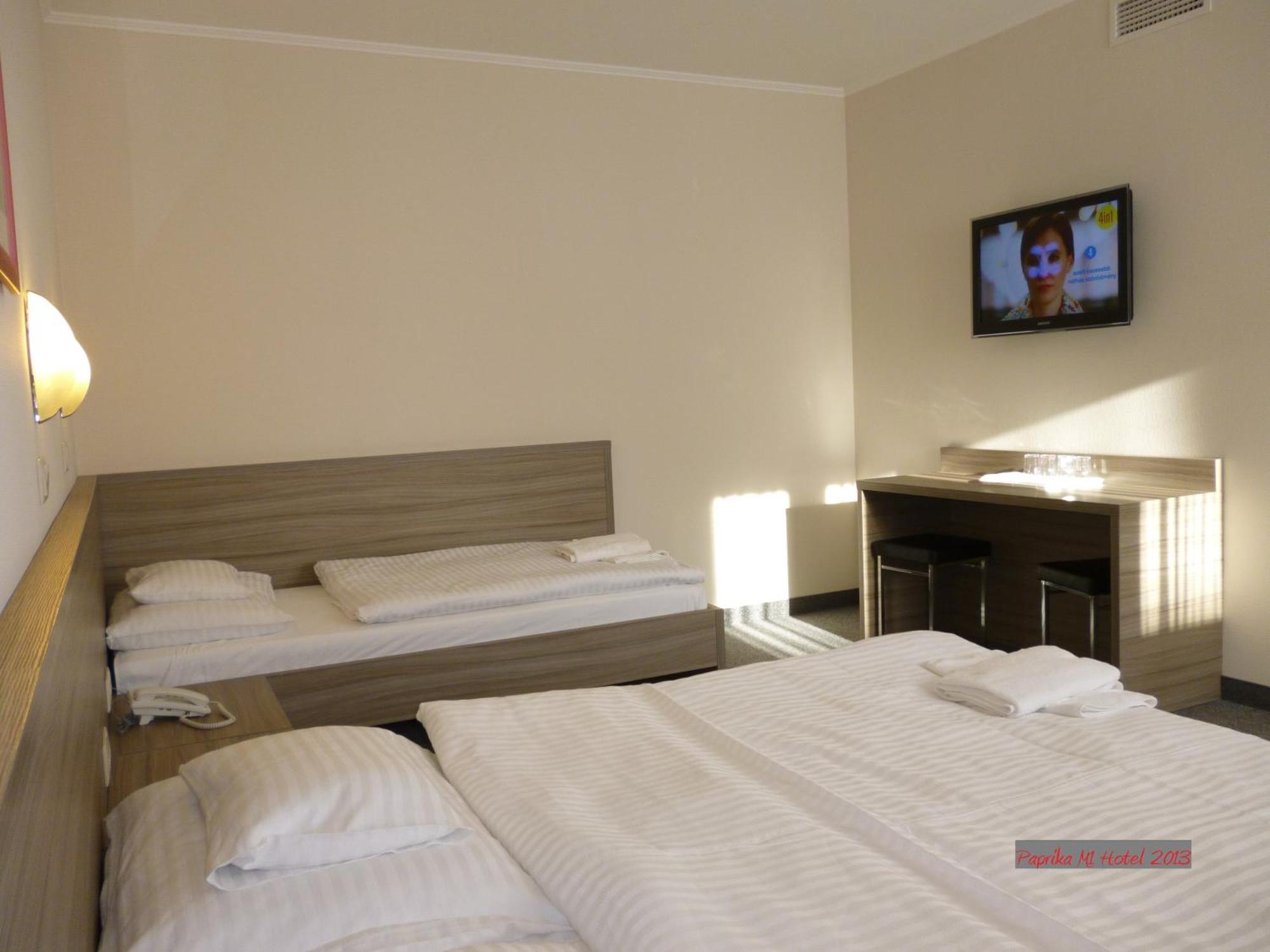 Paprika M1 Hotel هيجيشالوم المظهر الخارجي الصورة