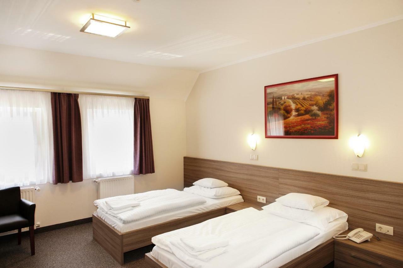 Paprika M1 Hotel هيجيشالوم المظهر الخارجي الصورة